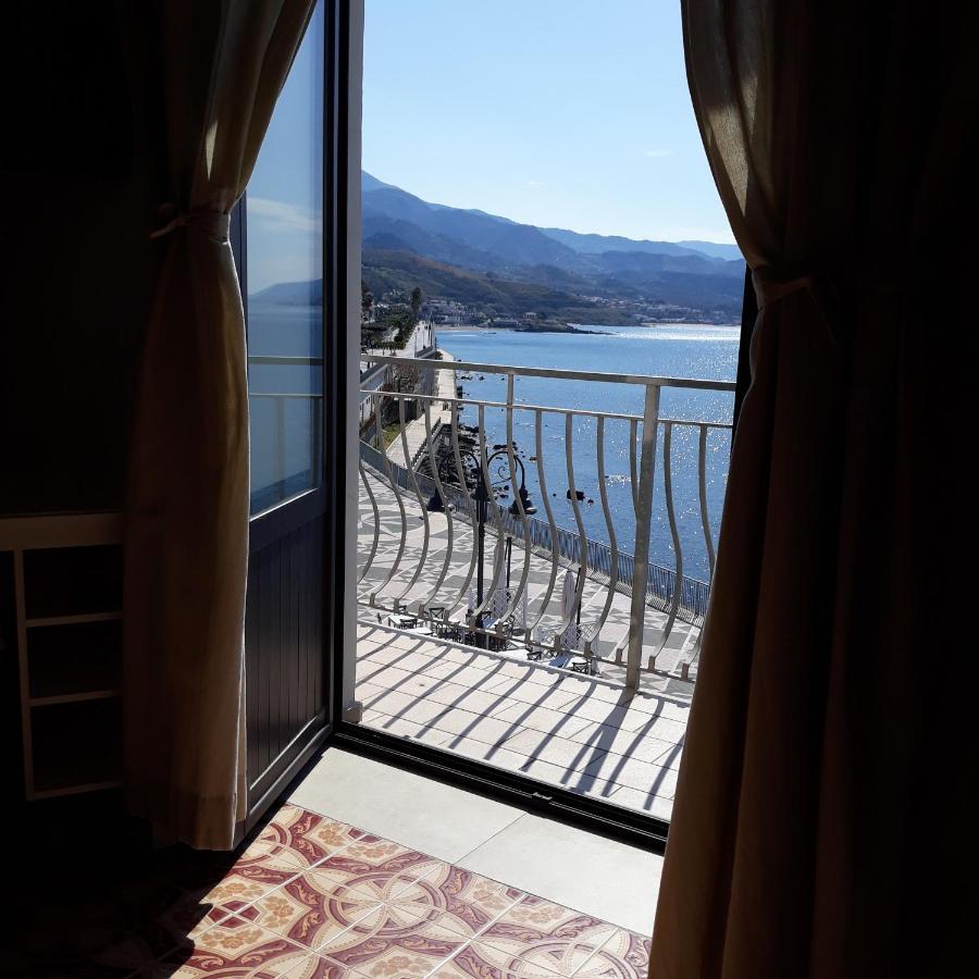 Il Molo Camere Per Vacanze Diamante Eksteriør bilde